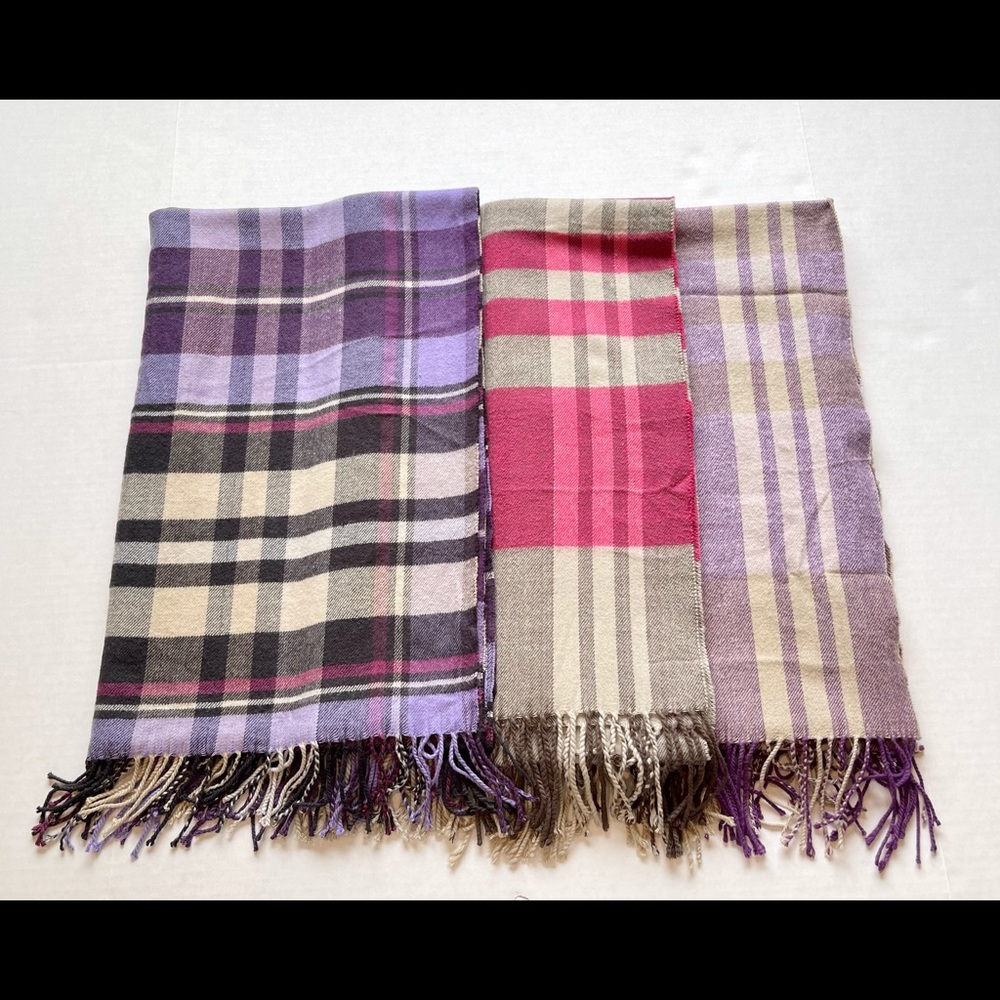 Lot of 3 GAP blanket scarves